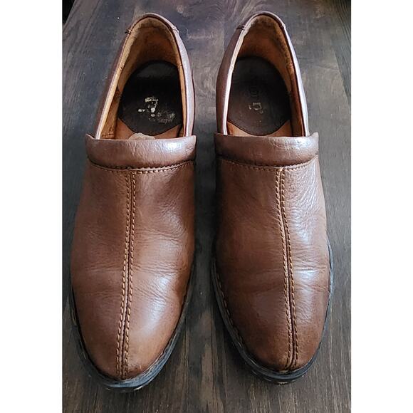 Born Concept Brown Slip on Ankle Bootie Chunky Block Heel Size 7.5 - Picture 1 of 8